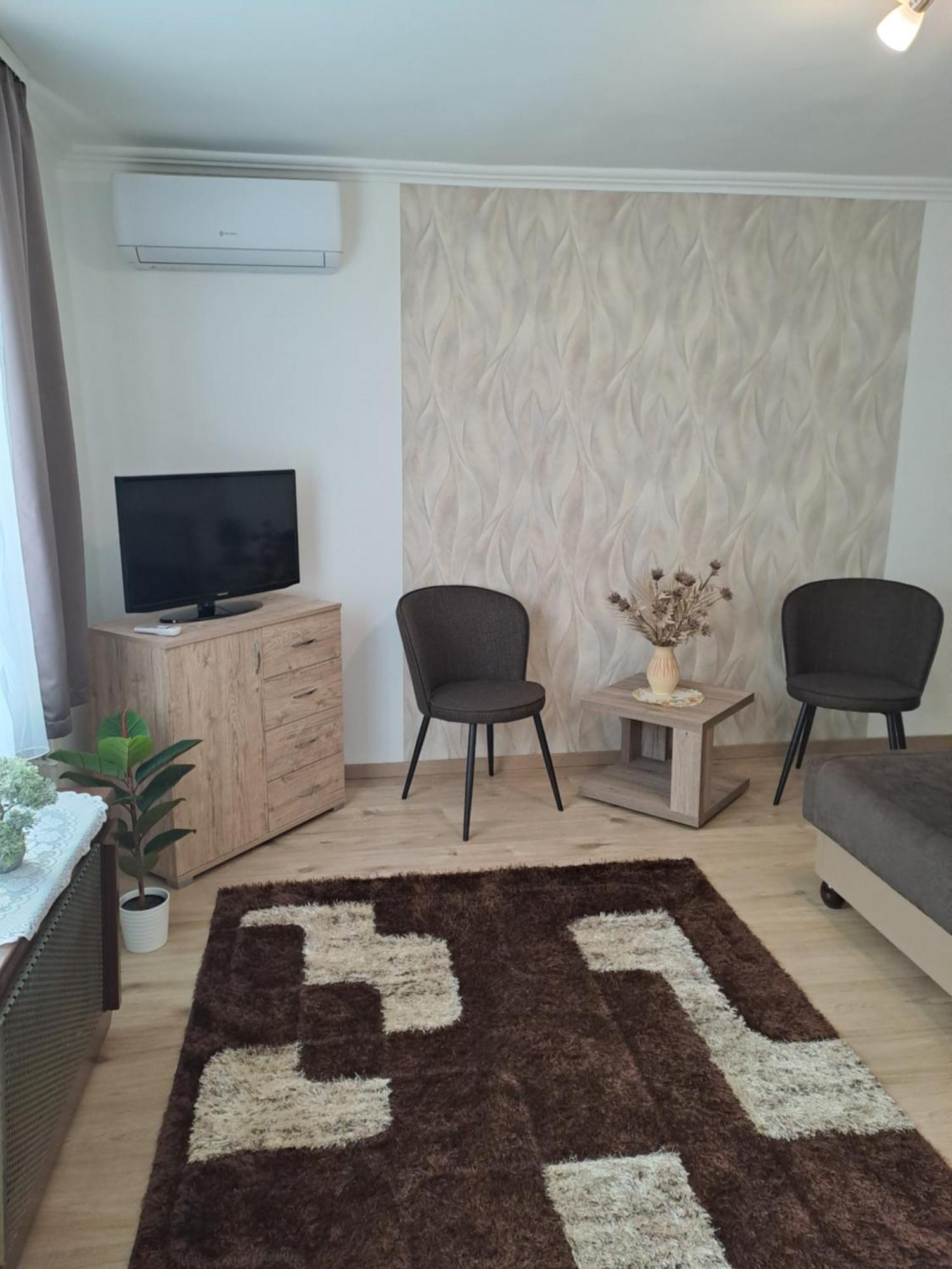 Katarina Apartman Hajdúszoboszló Exteriör bild